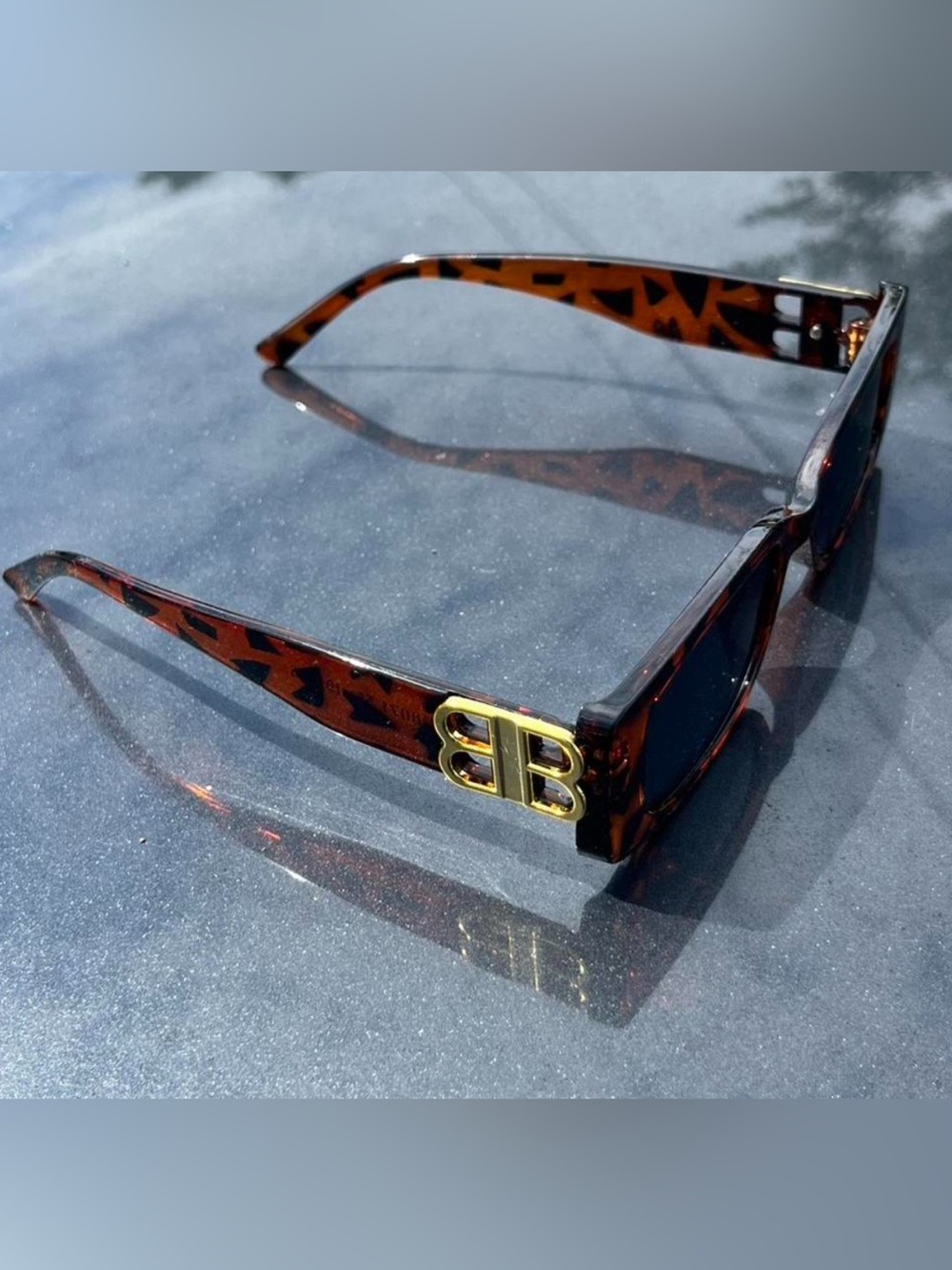 Tortoiseshell Sunglasses with Gold 'BB' Logo - Picture 6 of 7